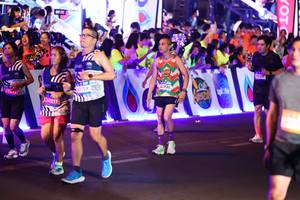 BIB: 
                            <button type="button" onclick="openModal(24207914)" class="btn btn-primary btn-sm float-right btn-popup" data-toggle="modal" data-target=".modal-high-quality">
                        <i class="fas fa-shopping-cart"></i> Add to Cart
                    </button>
                                            <button type="button" onclick="isThisMe(24207914, true)" class="btn btn-success btn-sm float-right btn-popup btn-isme hidden" data-toggle="tooltip" data-placement="bottom" title="นี่คือรูปของคุณใช่ไหม คลิกที่นี่เพื่อเอาเข้าอัลบั้ม">
                        <i class="fas fa-plus"></i> Add to album
                    </button>
                    <button type="button" onclick="isThisMe(24207914, false)" class="btn btn-warning btn-sm float-right btn-popup btn-isnotme hidden">
                        <i class="fas fa-ban"></i> Remove from album
                    </button>